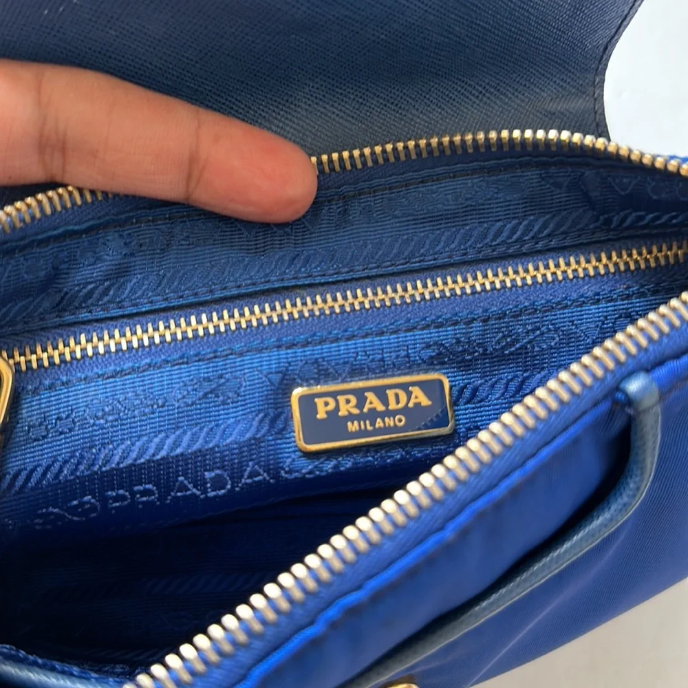 Prada bag - Picture 15 of 16